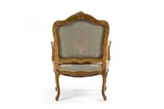 French Louis XV Gilt Arm Chair - 4169281