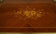French Louis XV Kingwood Veneer End Table - 1437693