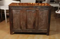 French Louis XV Period 1730s Walnut Three Drawer Commode from Lyon with Foliage - 3432928