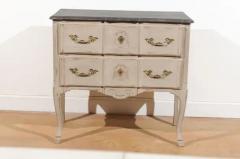 French Louis XV Style 1910s Grey Painted Commode with Bronze Rococo Hardware - 3417087