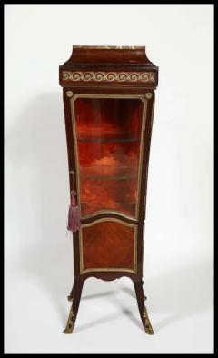 French Louis XV Style Gilt Mounted Kingwood Pedestal Vitrine Cabinet circa 1880 - 3865294