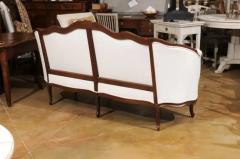 French Louis XV Style Walnut Upholstered Canap with Wraparound Back circa 1850 - 3558501