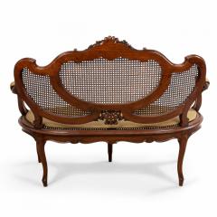 French Louis XV Walnut Loveseat - 1418972