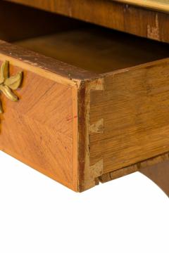 French Louis XVI Kingwood Veneer Ormolu and Red Leather Writing Desk - 2800548