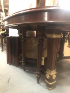 French Louis XVI Mahogany Oval Dining Table - 1429764