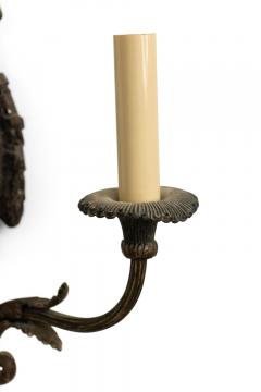 French Louis XVI Silver Plate Mirrored Wall Sconce - 4670424