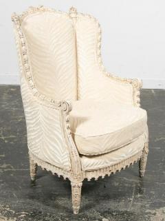 French Louis XVI Style Berg re Armchair with Silk Velvet Upholstery - 2976666