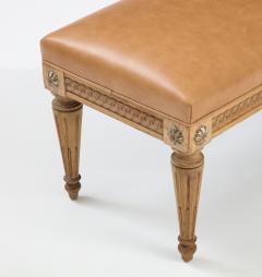 French Louis XVI Style Carved Pine Bench with Leather Seat - 2402699