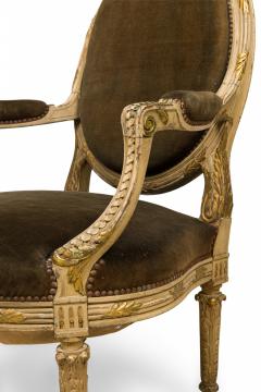 French Louis XVI Style Oval Back Carved Wood Green Velvet Upholstered Armchair - 4665037