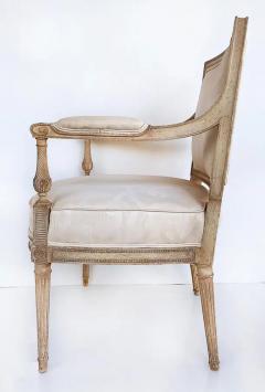 French Louis XVI Style Painted Fauteuil Armchairs Late 19th Century Early 20th - 3502587