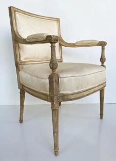 French Louis XVI Style Painted Fauteuil Armchairs Late 19th Century Early 20th - 3502661