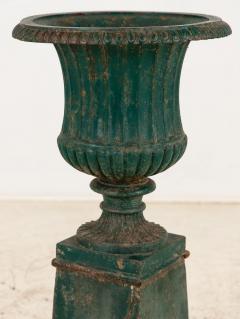 French Neoclassical Style Green Cast Iron Urn on Stand Mid 20th C  - 3863446