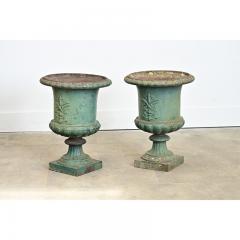 French Pair of 19th Century Cast Iron Urn Planters - 4589869