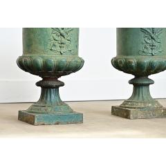 French Pair of 19th Century Cast Iron Urn Planters - 4589876