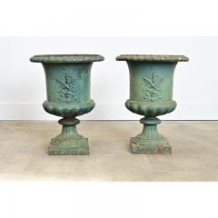 French Pair of 19th Century Cast Iron Urn Planters - 4589888