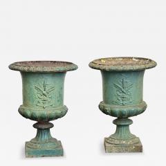 French Pair of 19th Century Cast Iron Urn Planters - 4596067