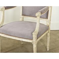 French Pair of 19th Century Louis XVI Fauteuils - 3877366