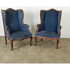 French Pair of Louis XV Wingback Bergeres Ottoman - 3919640