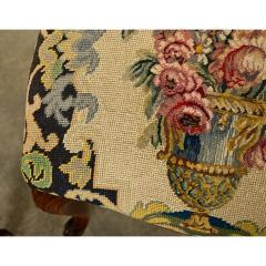 French Pair of Louis XV style Stools with Needlepoint - 3862168