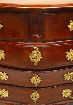 French Provincial Louis XV Mahogany Chest - 2799002