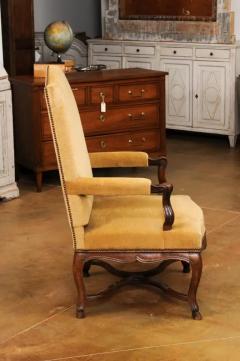 French R gence Style 1790s Walnut Fauteuil with Carved X Form Cross Stretcher - 3555833