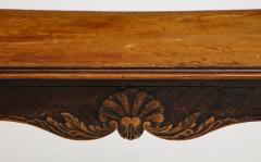 French R gence Walnut Writing Table with Tooled Leather Top Early 18th Century - 4702824