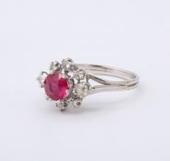 French Ruby and Diamond 18 k Gold Ring - 2849489