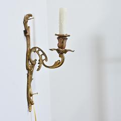 French Set of Four Louis XV Style Bronze Wall Sconces - 4558307