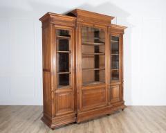 French Solid Walnut Bookcase with Carved Columns Late 19th Century - 4313700