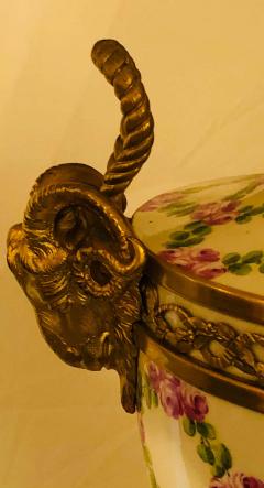 French Table Lamp Trellis Floral Porcelain Urn with Rams Head Gilt Bronze Mounts - 1264887