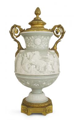 French Victorian Celadon and White Porcelain Palace Vase - 4200515