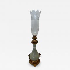 French Victorian Porcelain Oil Lamp with Gilt Mounts - 4729322
