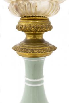 French Victorian Porcelain Oil Lamp with Gilt Mounts - 4668391
