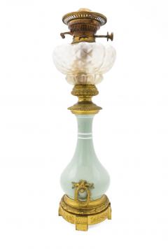 French Victorian Porcelain Oil Lamp with Gilt Mounts - 4668394