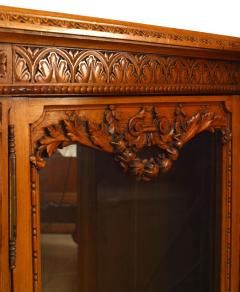 French Victorian Walnut Carved Corner Cabinet - 747117