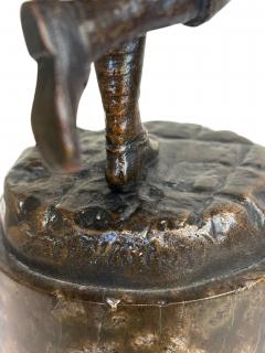 French Victorian bronze of a boy selling newspapers on a marble plinth - 4665933