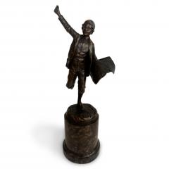French Victorian bronze of a boy selling newspapers on a marble plinth - 4694671