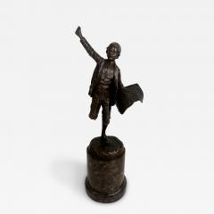 French Victorian bronze of a boy selling newspapers on a marble plinth - 4694682