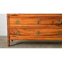 French Walnut 19th Century Louis XVI Style Commode - 4530410