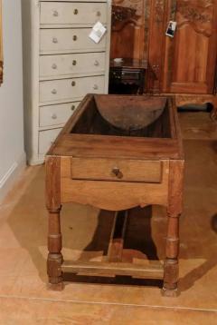 French Wooden P trin Table with Original Dough Bin and Baluster Legs circa 1750 - 3415663