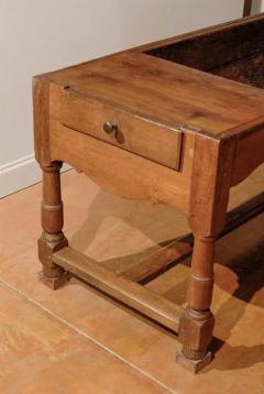 French Wooden P trin Table with Original Dough Bin and Baluster Legs circa 1750 - 3415669
