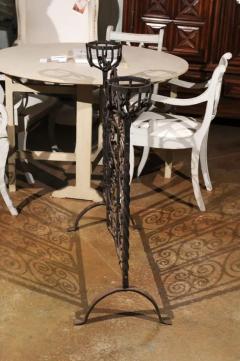 French Wrought Iron Freestanding Firescreen with Warming Holders circa 1880 - 3422897
