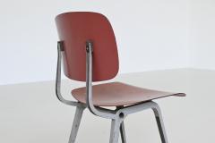 Friso Kramer Friso Kramer Revolt chair red grey Ahrend de Cirkel The Netherlands 1953 - 3821540