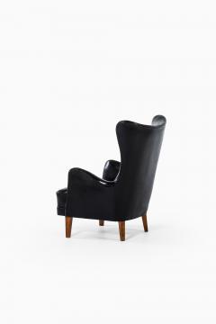 Frits Henningsen Easy Chair Produced by Cabinetmaker Frits Henningsen in Denmark - 1834652