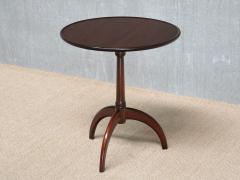 Frits Henningsen Frits Henningsen Three Legged Side Table in Mahogany Denmark 1940s - 4580186