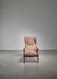 Frits Henningsen Frits Henningsen wingback lounge chair Denmark - 1185639