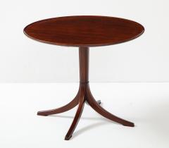 Frits Henningsen Scandinavian Modern Frits Henningsen Mahogany Side Table circa 1940s - 1152148