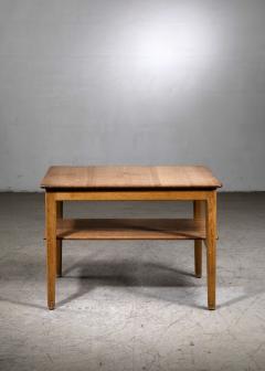 Fritz Hansen Hans Wegner side table for Johannes Hansen - 4136355