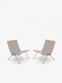 Fritz Hansen PAIR OF POUL KJAERHOLM PK22 IN NATURAL CANVAS - 3065591