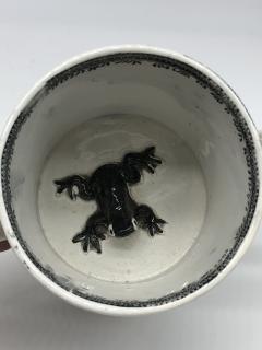 Frog bottom loving cup - 2635756
